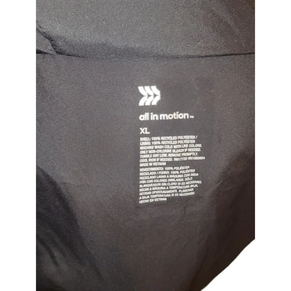 All In Motion Black Rain Jacket/Windbreaker Hooded Reflectors NWT Size XL